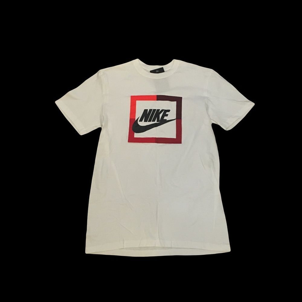 White Nike logo in Red Black box SMALL men’s tshirt tee Tshirt new with tags